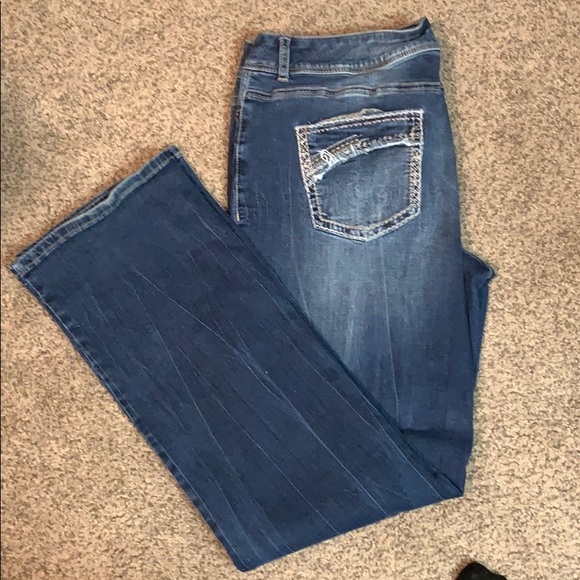 Jeans - Picture 3 of 5